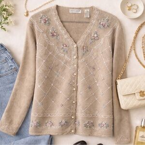 Carolyn Taylor Floral Embroidered Cardigan - Beige